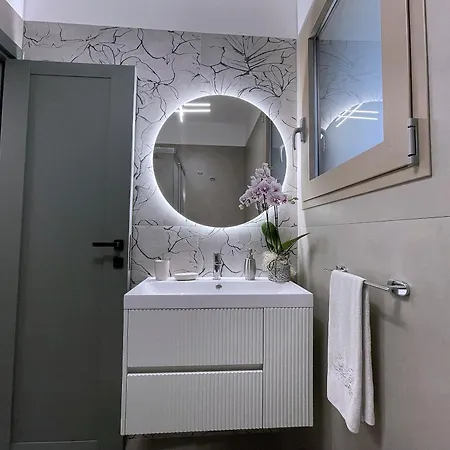 Semesterbostad Elysium - Luxury *