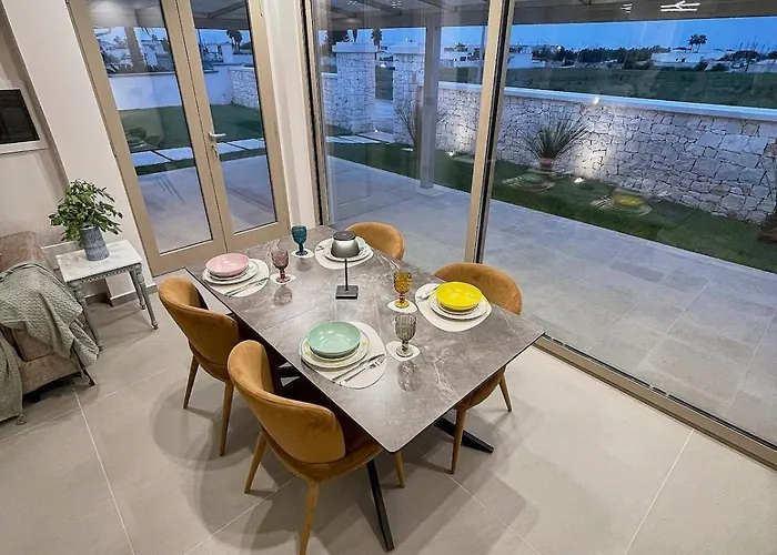 Elysium - Luxury Holiday home *